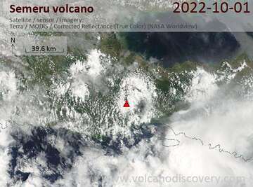 Citra satelit gunung berapi Semeru pada 1 Oktober 2022