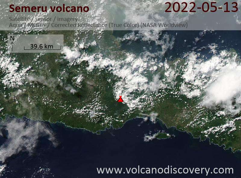 Satellite image of Semeru volcano on 13 May 2022