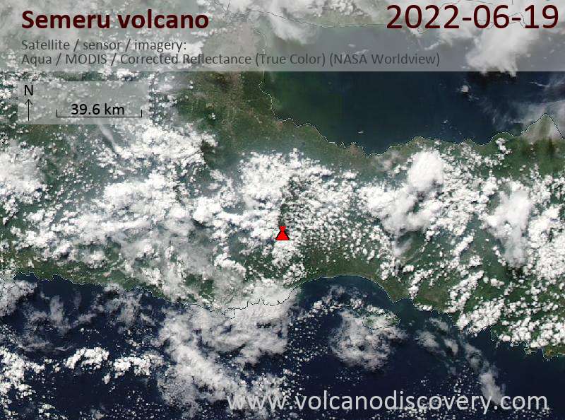 Satellite image of Semeru volcano on 19 Jun 2022
