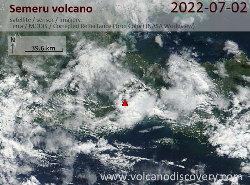 Satellite image of Semeru volcano on  2 Jul 2022