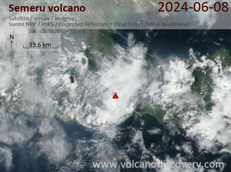 Satellite image of Semeru volcano on  8 Jun 2024