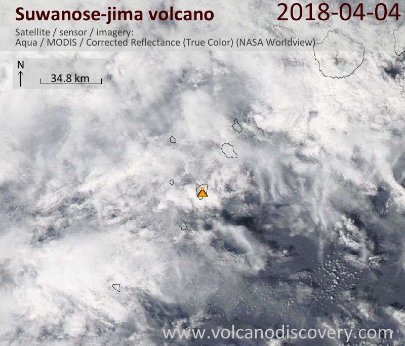 Satellite image of Suwanose-jima volcano on  4 Apr 2018