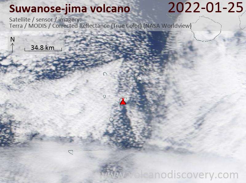 Satellite image of Suwanose-jima volcano on 25 Jan 2022