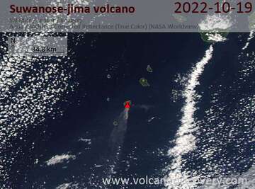 Imagen satelital del volcán Suwanose-jima el 19 de octubre de 2022