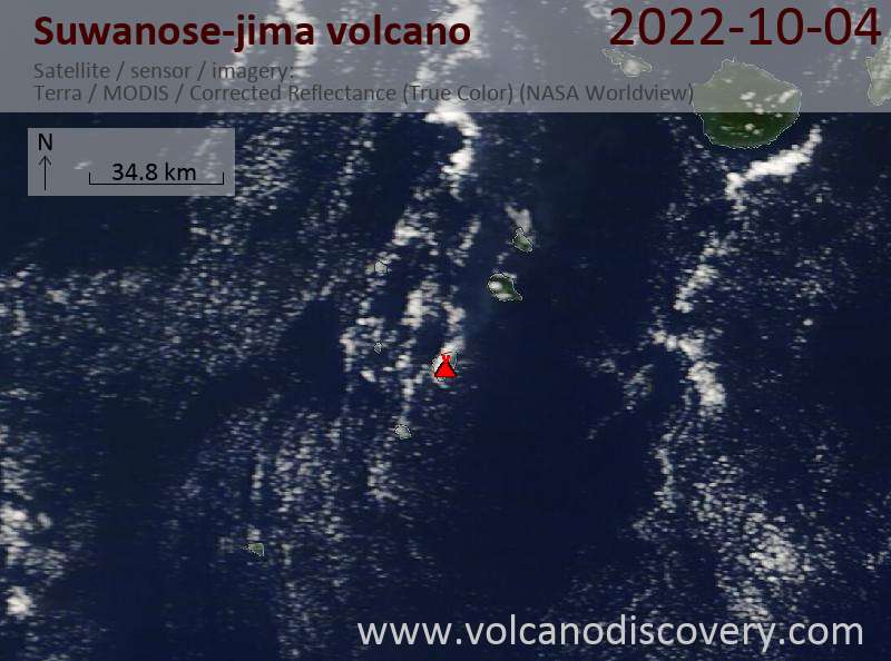 Satellite image of Suwanose-jima volcano on  4 Oct 2022