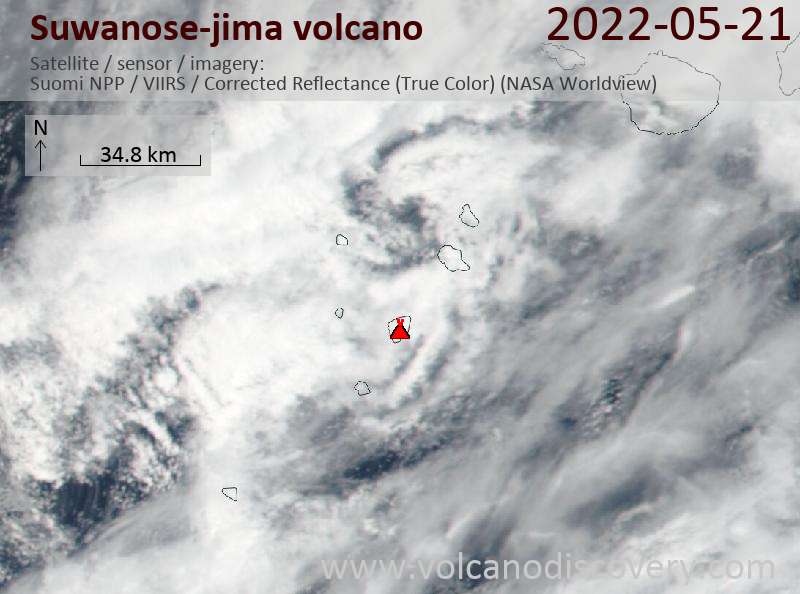 Satellite image of Suwanose-jima volcano on 22 May 2022
