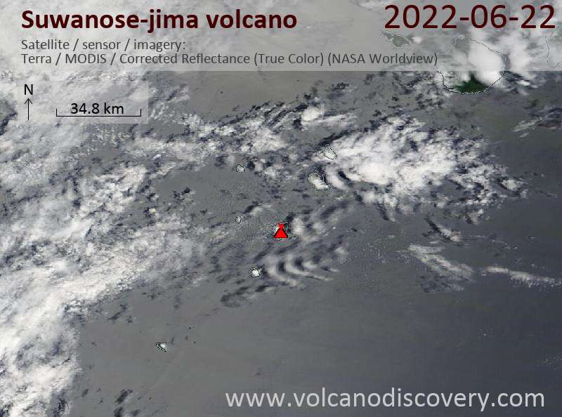 Satellite image of Suwanose-jima volcano on 22 Jun 2022