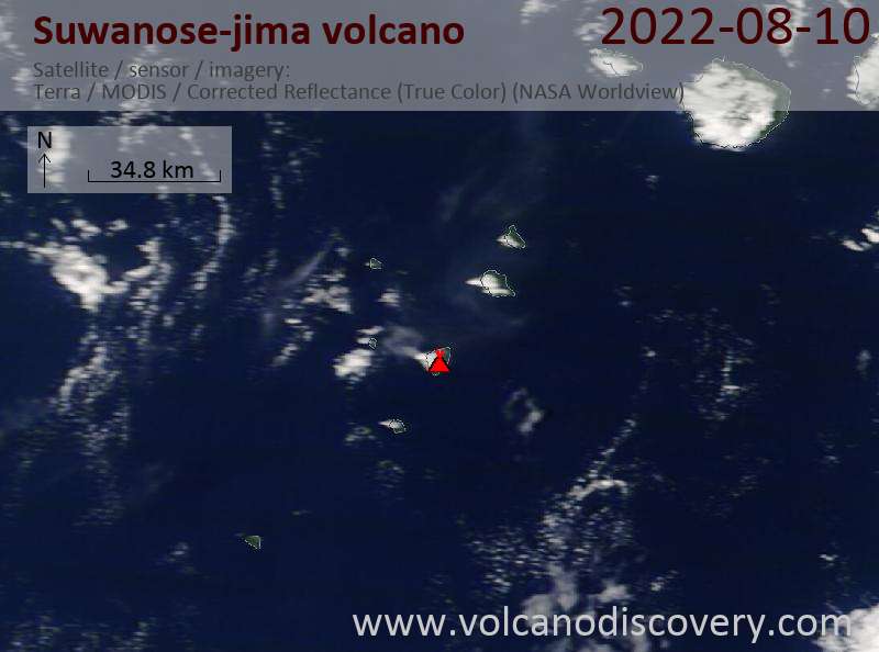 Satellite image of Suwanose-jima volcano on 10 Aug 2022