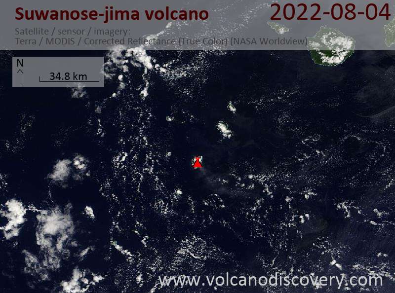 Satellite image of Suwanose-jima volcano on  4 Aug 2022