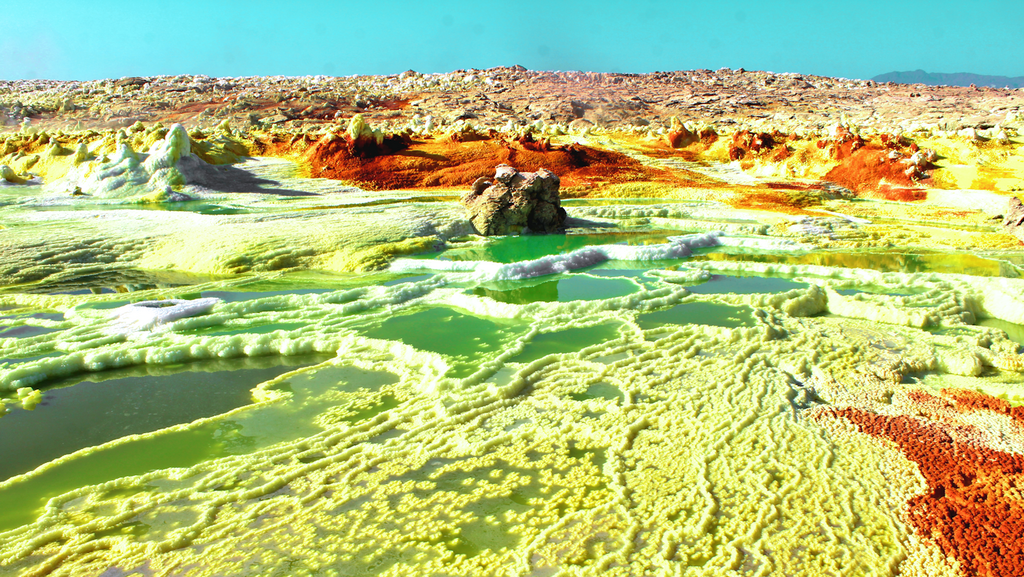 Hydrothermal pools and terraces in Dallol, Ethiopia. Photo Credit: Electra Kotopoulou, Wikipedia.