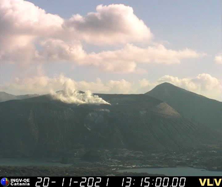 View of Vulcano's Fossa volcano from Lipari (image: INGV webcam)
