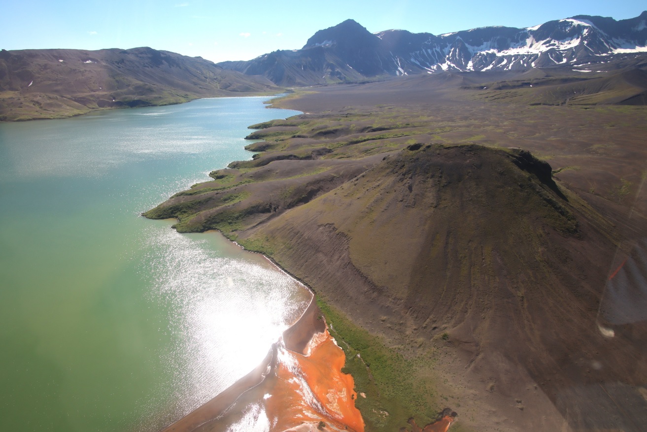 The east rim of Aniakchak caldera and Surprise Lake in 2022 (image: AVO)