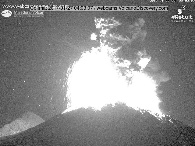 Strong explosion at Colima volcano yesterday morning (22:03 local time on 26 Jan)