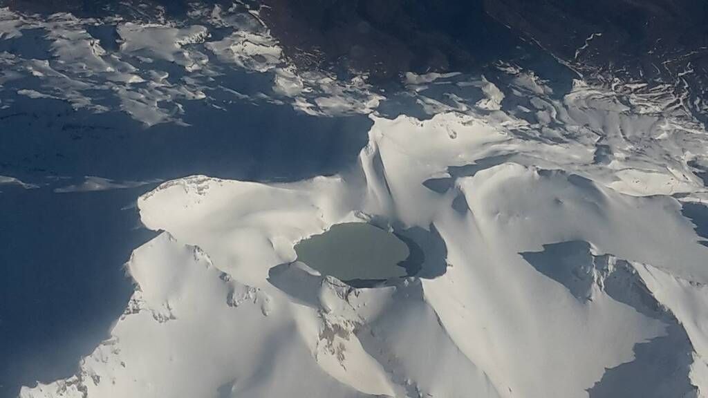 Ruapehu's crater lake in August 2016 (image: Geonet)