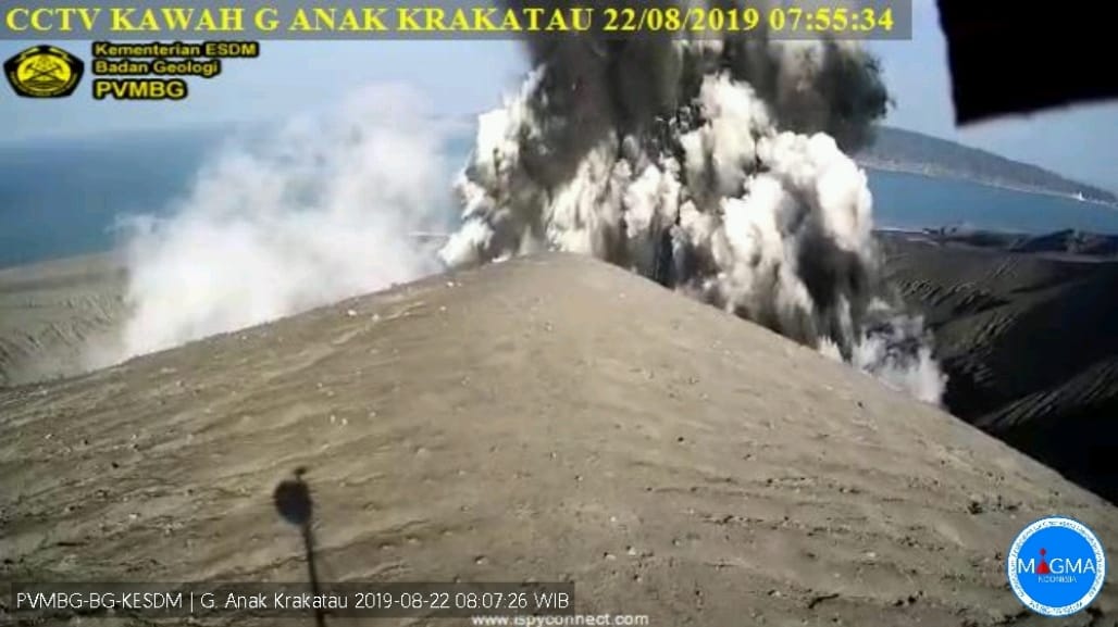 Eruption of Krakatau this morning (image: PVMBG)