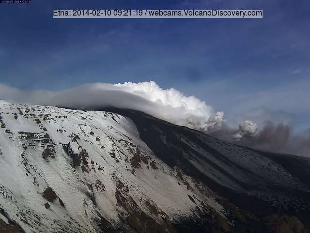 Ash explosion from the new vent at the eastern base of the New SE crater  this morning (Etna Trekking webcam)