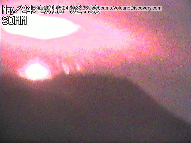 Strombolian explosion at Voragine last night