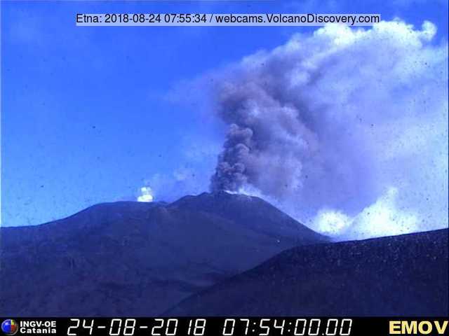 Ash plume from an explosion at the SE crater this morning