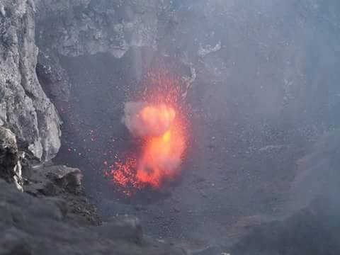 Strombolian activity inside Etna's Voragine crater (photo: Biagio Ragonese / EtnaWeb)