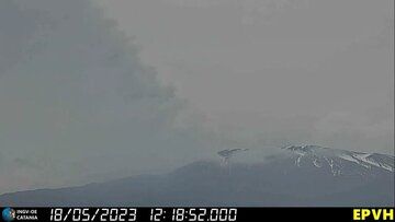 A degassing activity from Etna volcano yesterday (image: INGV)