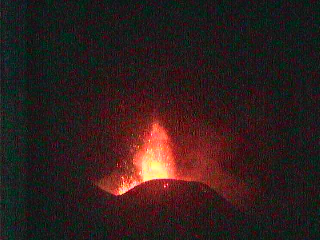 Explosions from both the saddle and the summit vent of the New SE crater