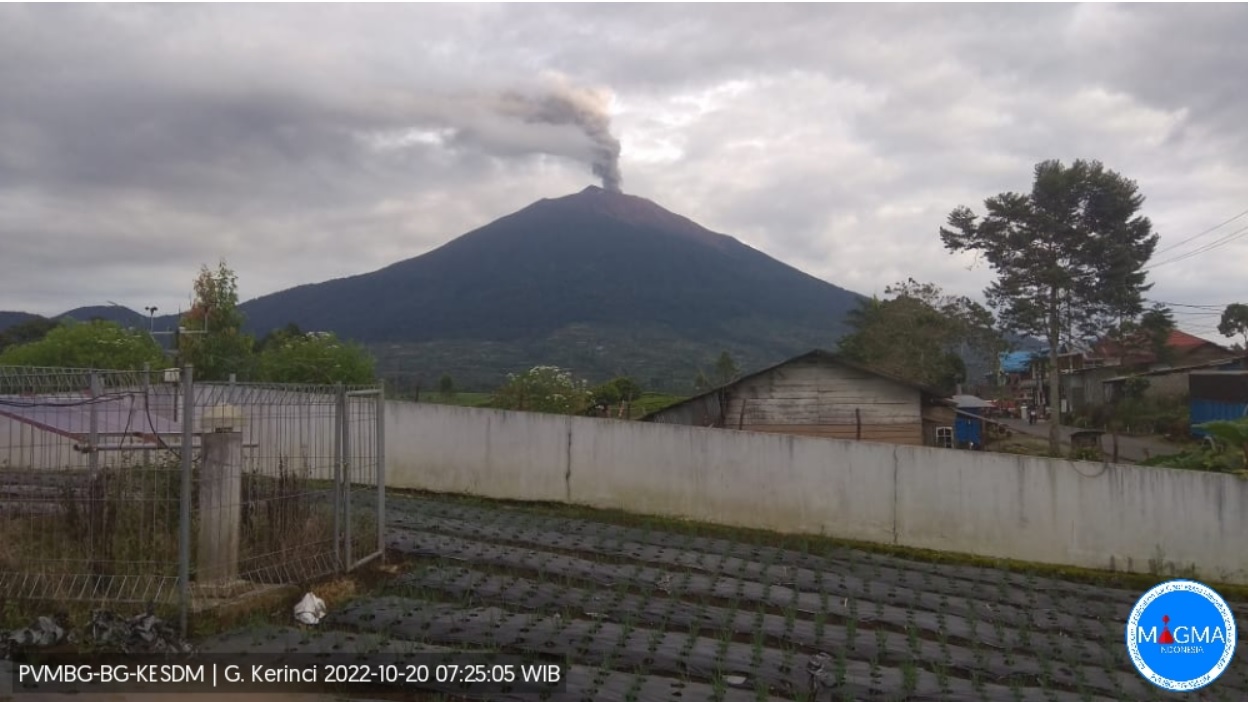 Volcán Kerinci entró en erupción ayer (Foto: PVMBG)
