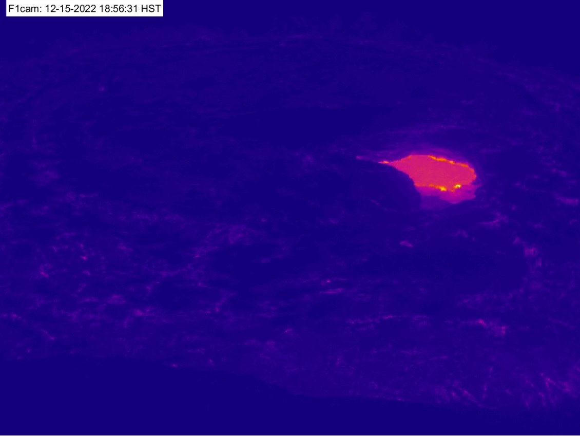 Reappeared lava within the Halemaʻumaʻu last night (image: HVO)
