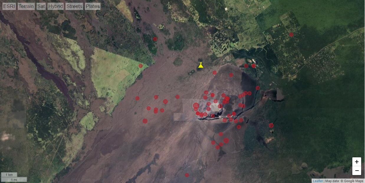 Distribution of earthquakes beneath Kilauea caldera yesterday (image: VolcanoDiscovery)