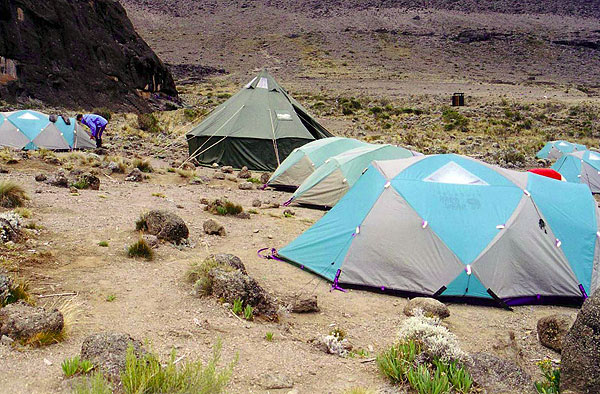 Camp set up on the Shira Plateau (the large round tent in the center is the mess tent)