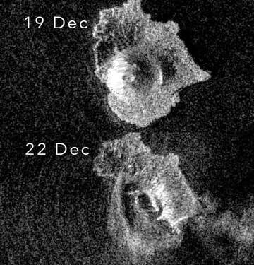 Comparison of Anak Krakatau before and after the flank collapse (image: Sentinel 1)