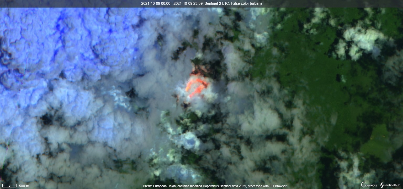 Satellite image from 9 October confirms high activity in the inner summit crater (image: Sentinel 2)