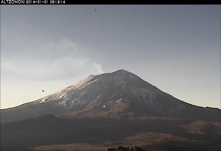 Degassing plume from Popocatépetl yesterday