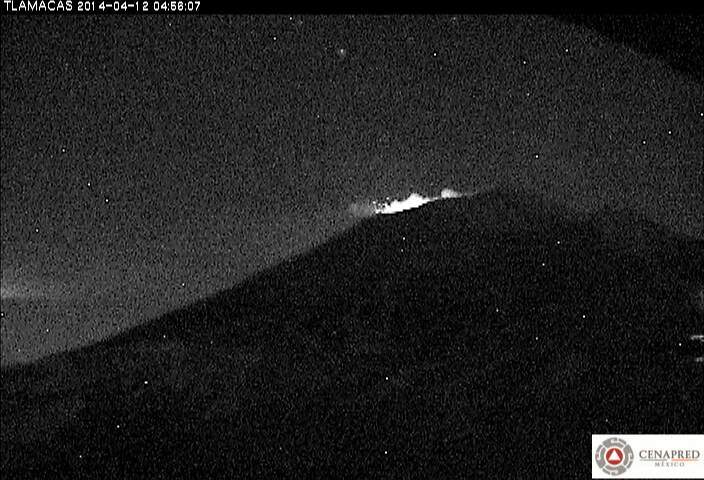 Small explosion at Popocatépetl yesterday morning (CENAPRED)