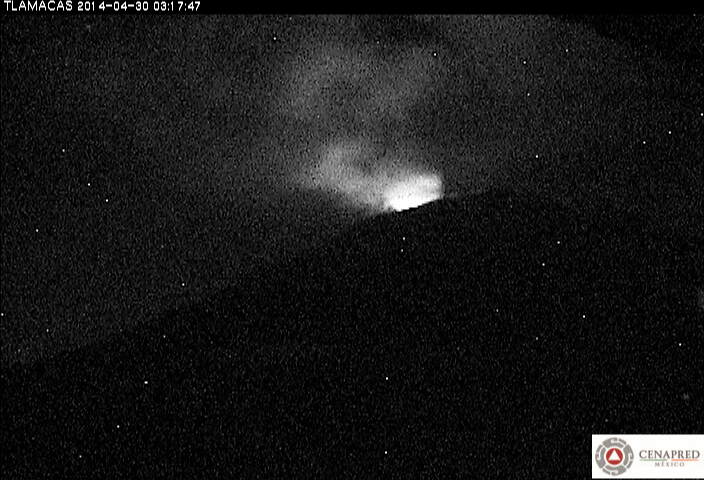 Small explosion from Popocatépetl yesterday