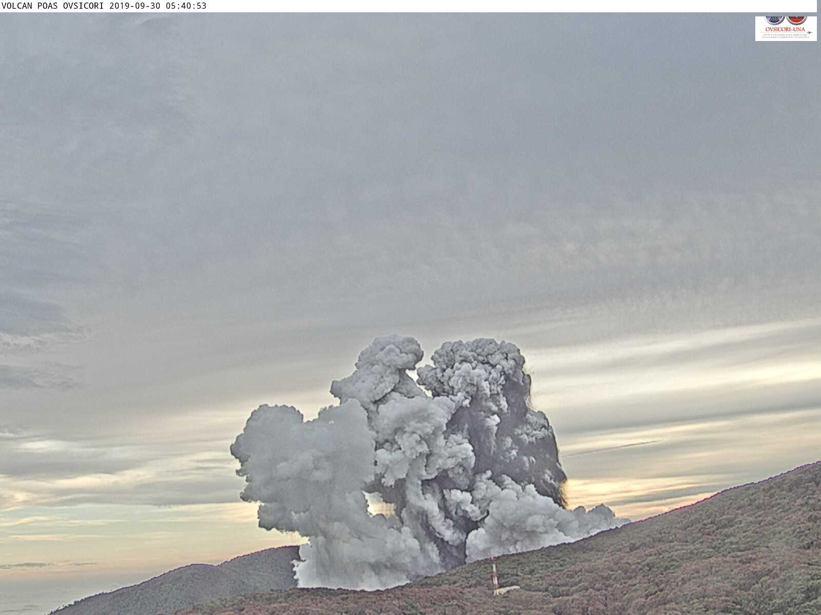 Phreatic eruption at Poás on 30 Sep 2019 (image: OVSICORI_UNA webcam)