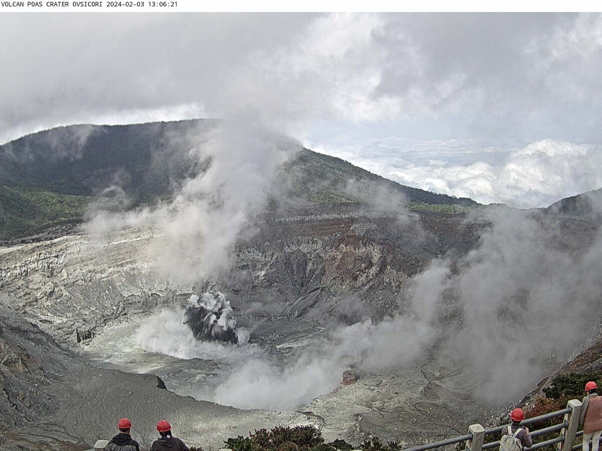 The phreatic explosion from Poas volcano on 3 February (image: OVSICORI-UNA)