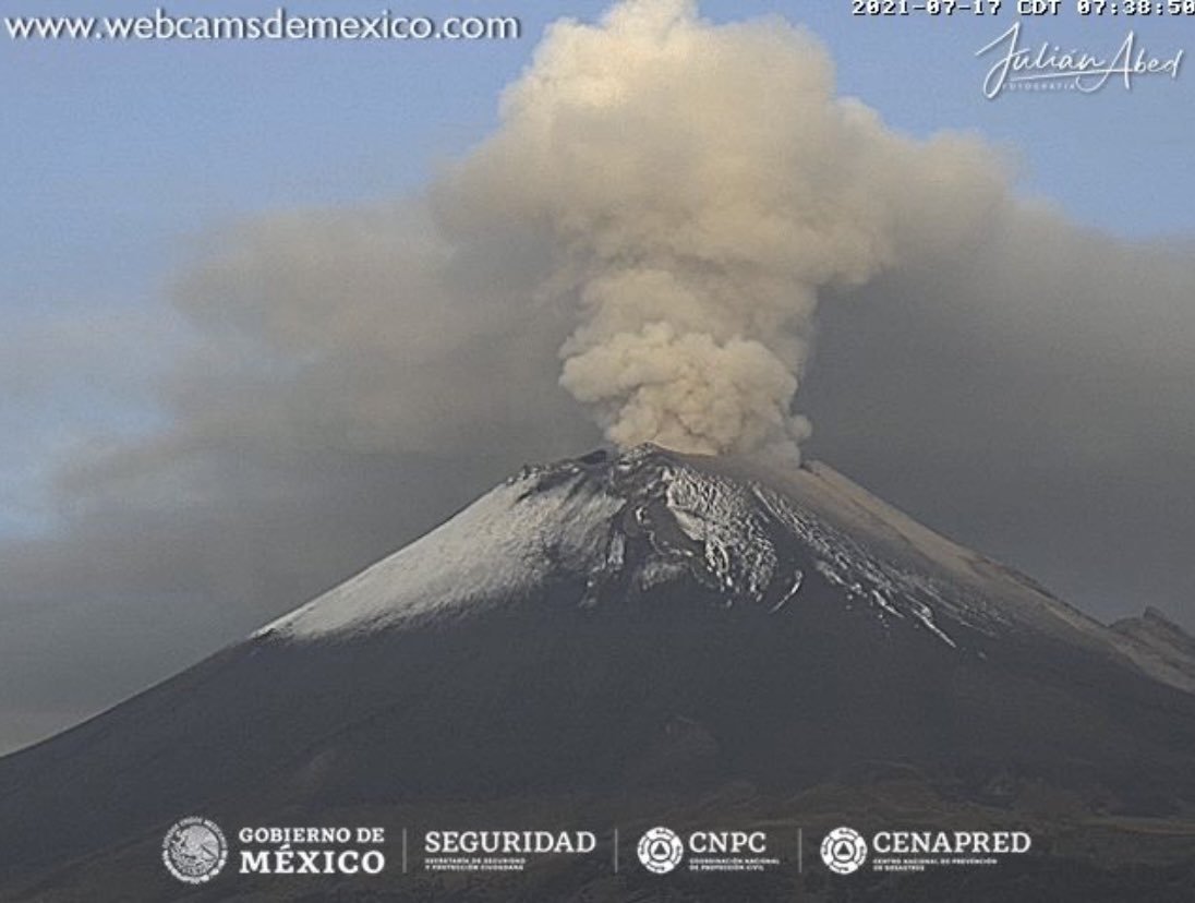 Ash eruption from Popocatépetl volcano on 17 July morning (image: CENAPRED)