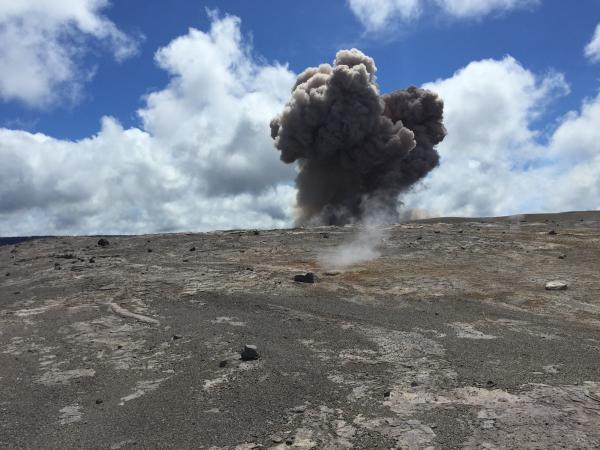 Explosion at Kilauea's lava lake yesterday (HVO)