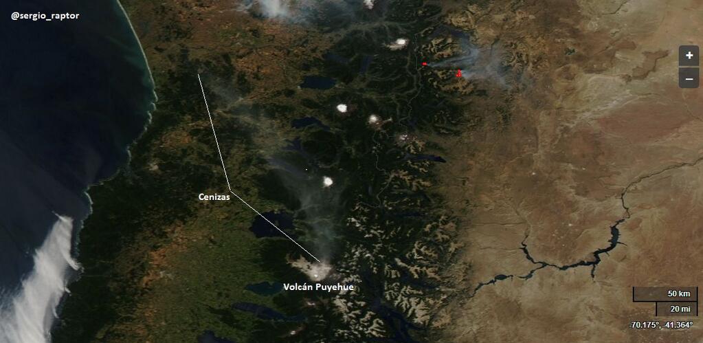 Satellite image showing the plume from Puyehue yesterday (thanks to Sergio Abarca Delgad ‏@sergio_raptor / Twitter)