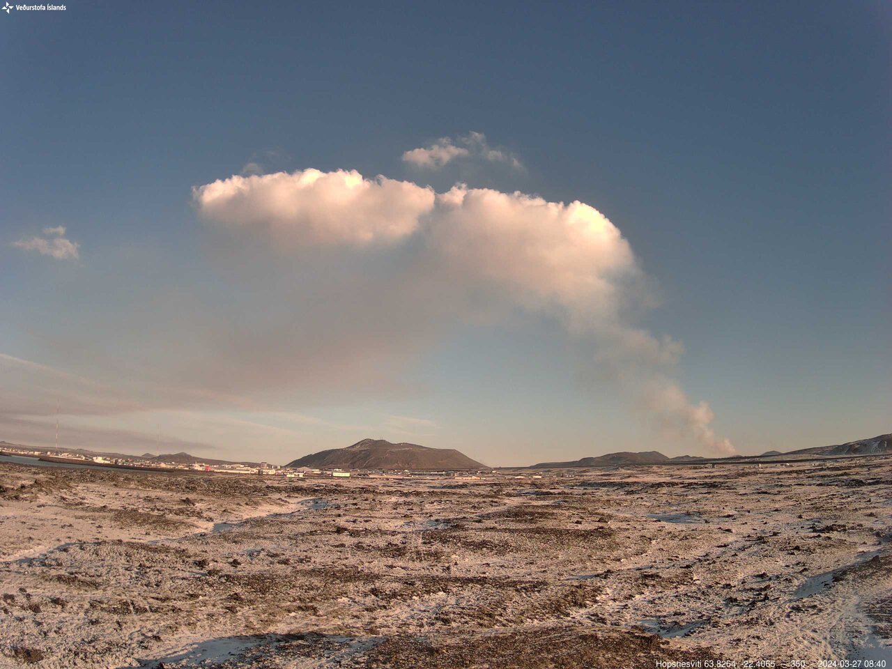 The pyrocumulonimbus over the eruption area (image: IMO)