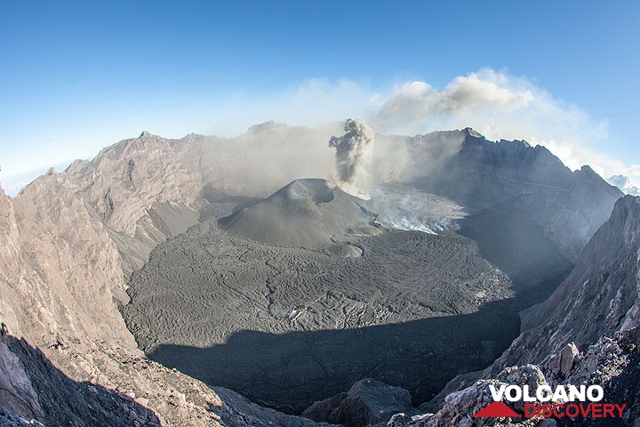 Raung's summit caldera on 14 Aug 2015