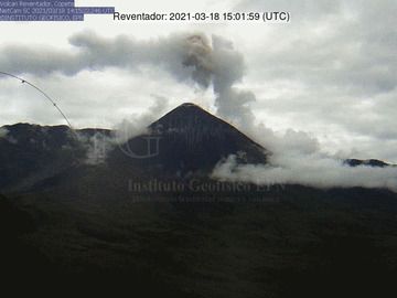 Small explosion at Reventador volcano on 18 Mar 2021 (image: IG webcam)