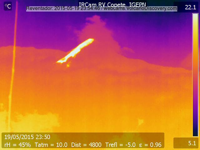 Infrared image of the lava flow on Reventador volcano today (IGEPN)