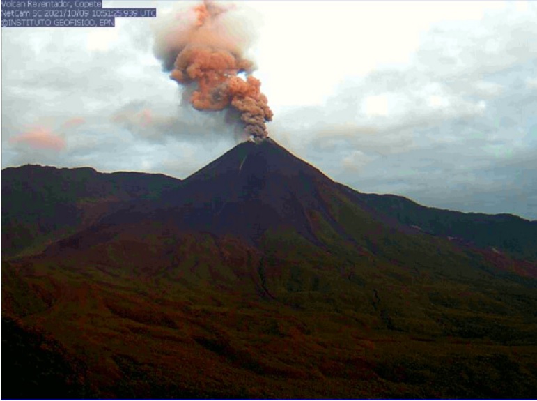 Eruption from Reventador volcano yesterday (image: IGEPN)