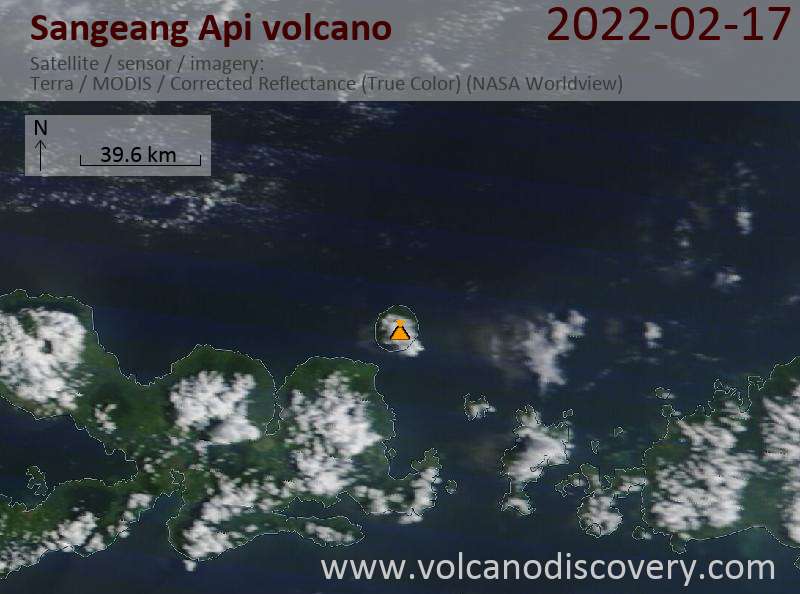 Satellitenbild des Sangeang Api Vulkans am 17 Feb 2022