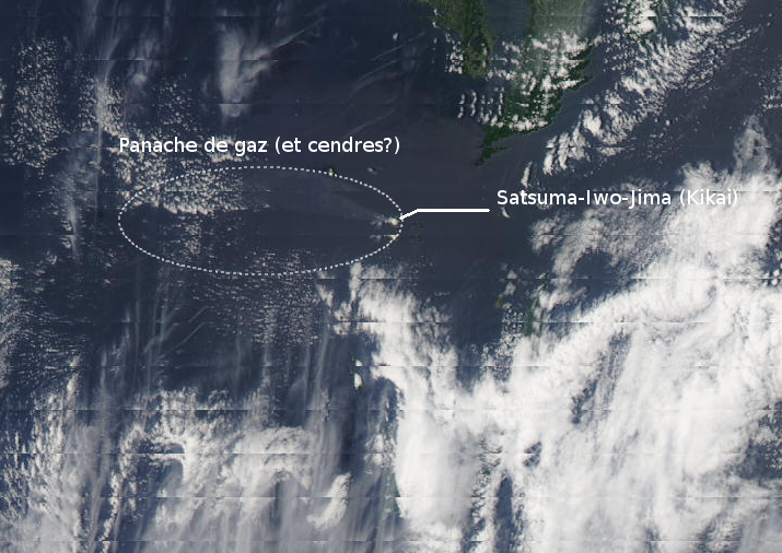 Plume from Kikai on Aqua satellite image at  04h05 UTC (NASA, via Blog Culture Volcan)