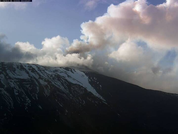 View from Schiena dell'Asino (Etra Trekking webcam)