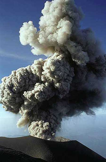 Ash eruption at Semeru (5)