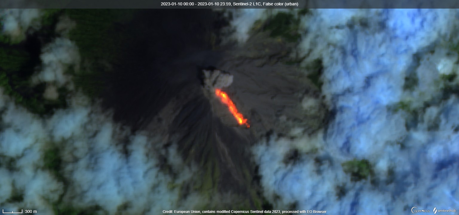 Heat radiation of the viscous lava flow emanating from the lava dome as seen in a satellite image on 10 Jan (image: Sentinel 2)