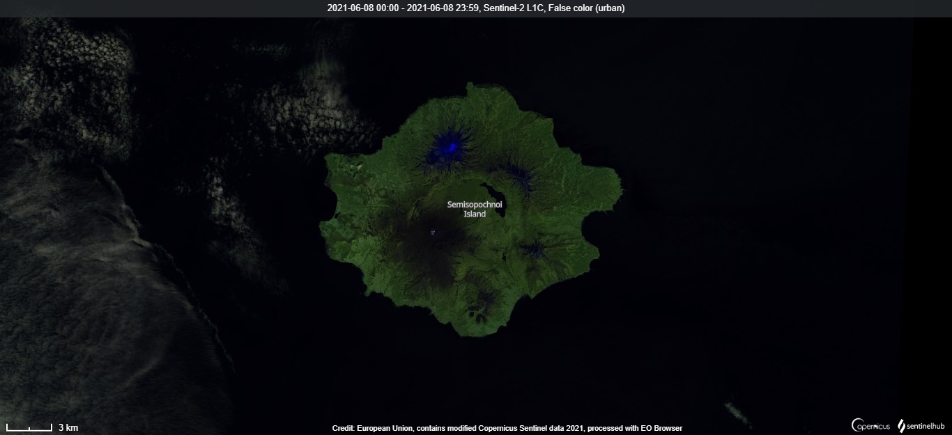 Satellite view of Semisopochnoi volcano on 8 June (image: Sentinel 2)